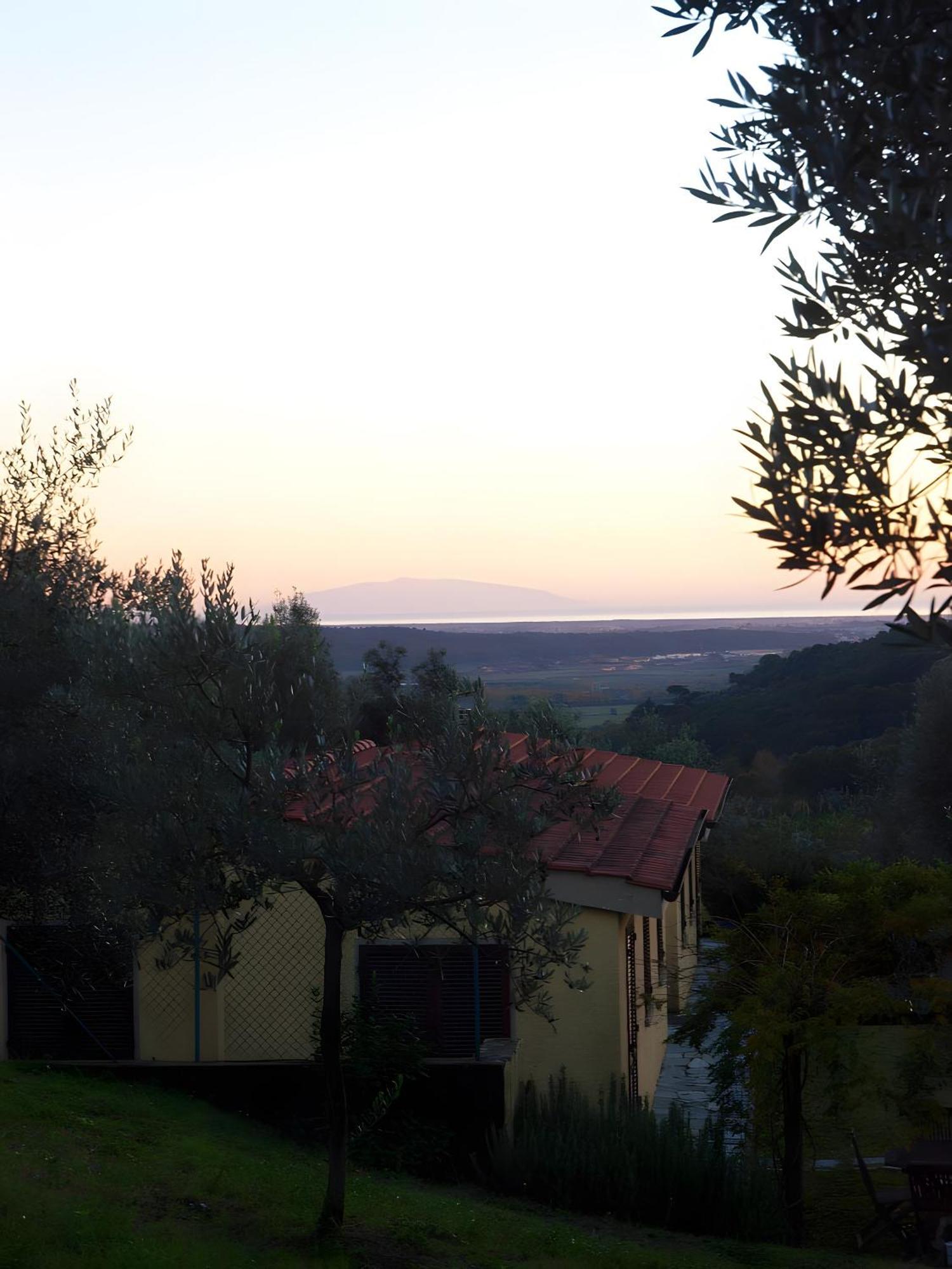 Casa Leccino Villa ริปาร์เบลลา ภายนอก รูปภาพ